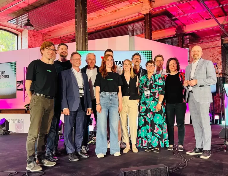 Participants will present themselves at the “boOst” initiative at the MACHN Festival in Leipzig on June 18, 2025.